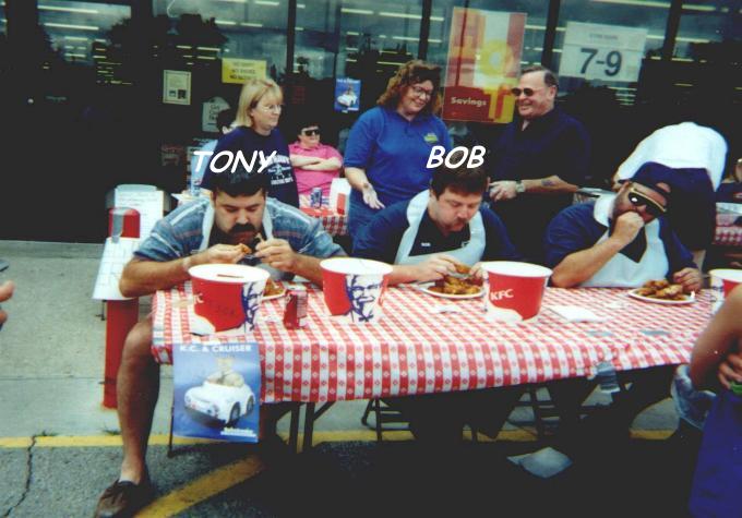 tony and bob eating wings
